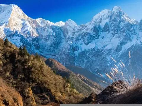 Manaslu Circuit Trek